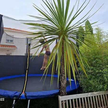 Bosquet - Ci - Maison Familiale Piscine Jardin