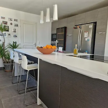 Bosquet - Ci - Maison Familiale Piscine Jardin Villa *